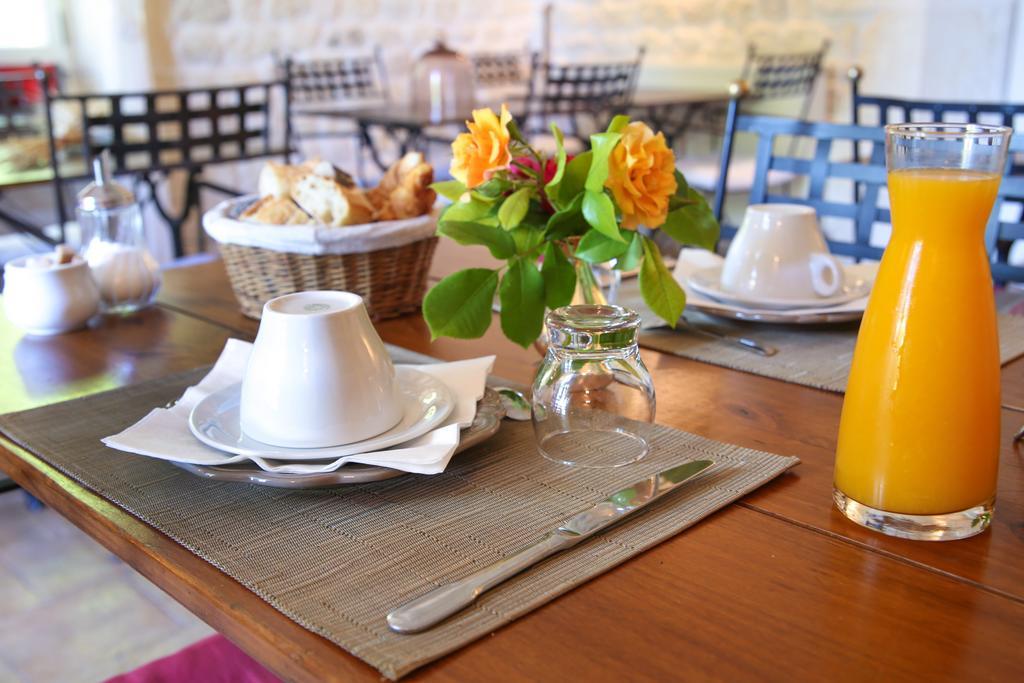 Les Vents Bleus Otel Donnazac Dış mekan fotoğraf
