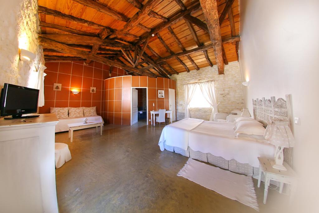 Les Vents Bleus Otel Donnazac Dış mekan fotoğraf